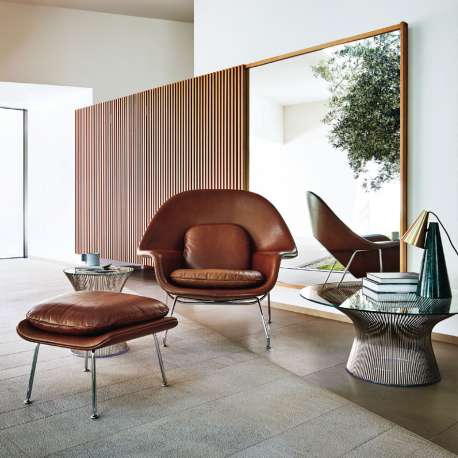 Review and Comparison Guide: Saarinen Womb Chair 